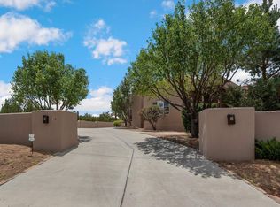 18 Calle San Acacia, Santa Fe, NM 87506