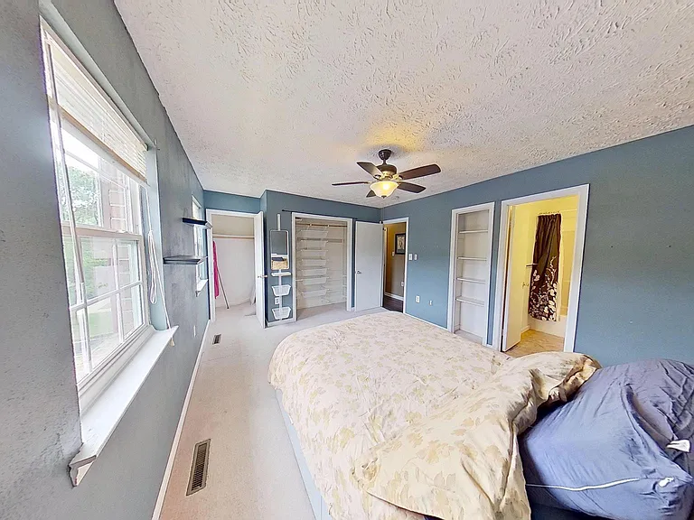 21837 Ronald Dr — Photo 6