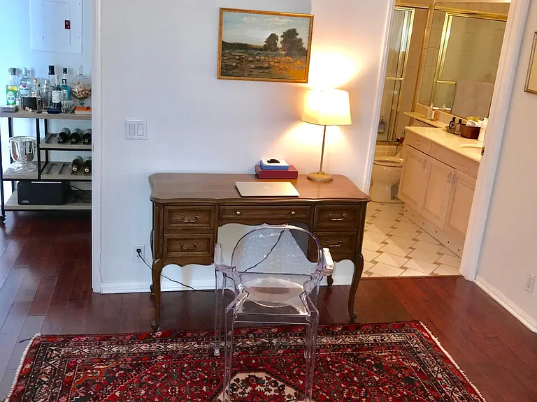 8349 Blackburn Ave #302 — Photo 130
