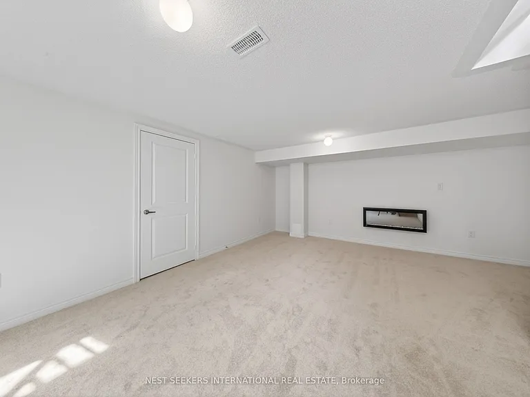 110 Hartington St — Photo 12