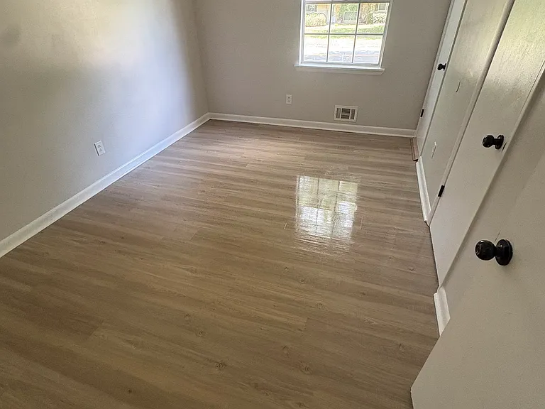 206 Belmont Dr — Photo 9