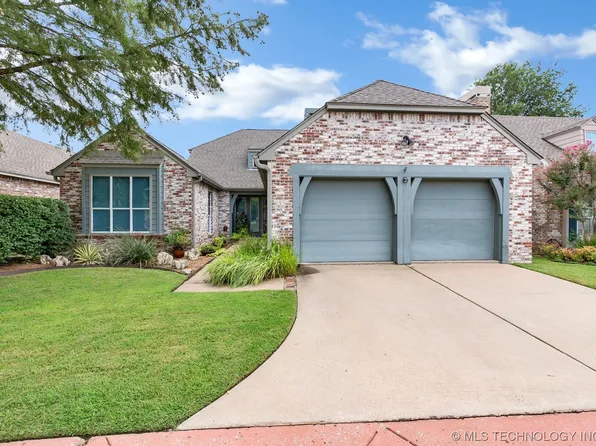 9353 S College Ct, Tulsa, OK 74137