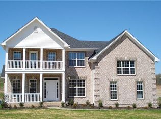 105 N Shadowhaven Way, Hendersonville, TN 37075