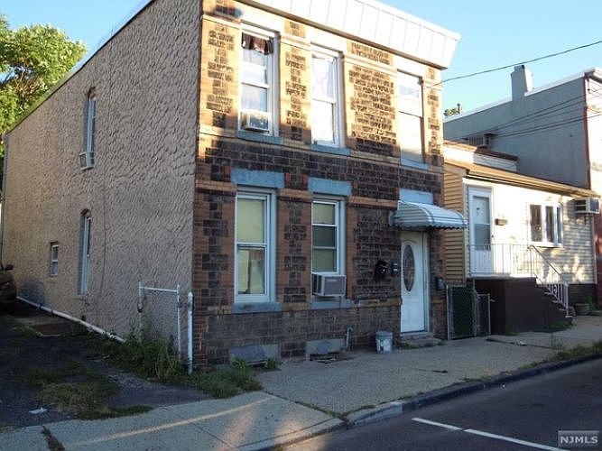 1st image of 6904 Durham Ave