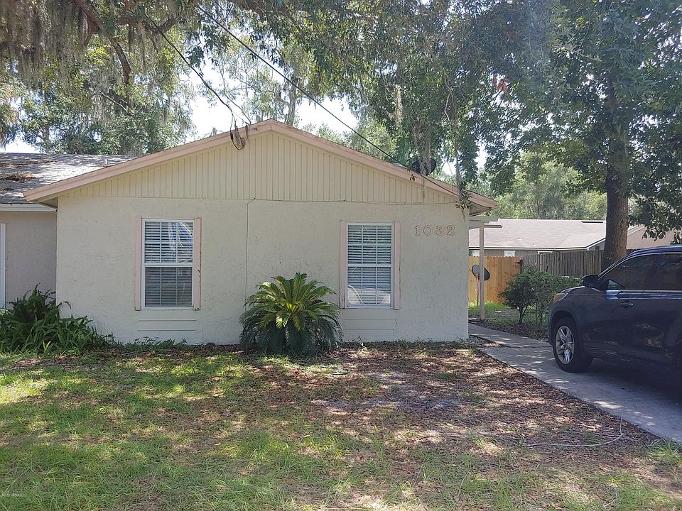 1st image of 1032 Assisi Ln