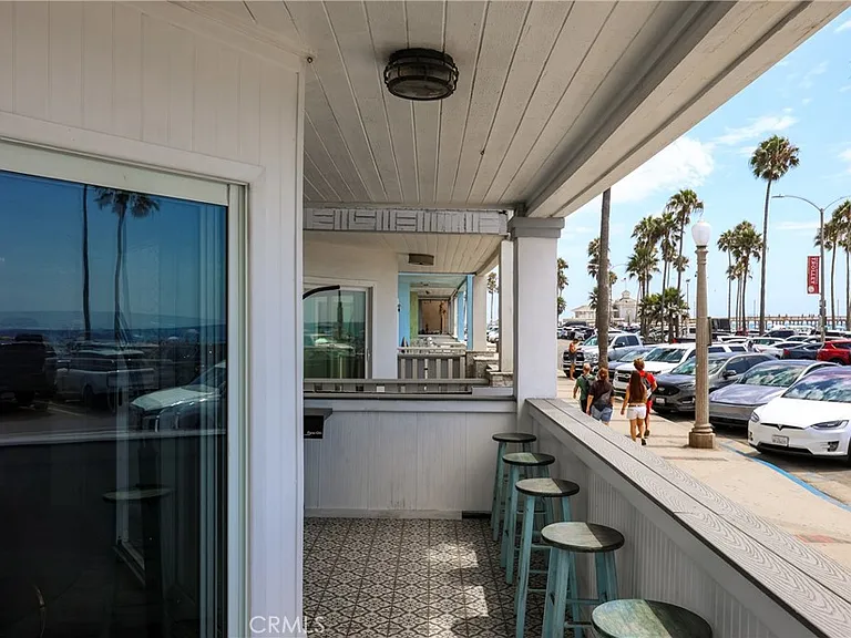 2214 W Oceanfront #A — Photo 16