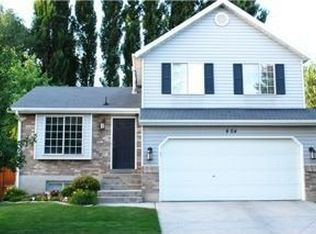 464 W 1950 N, Centerville, UT 84014