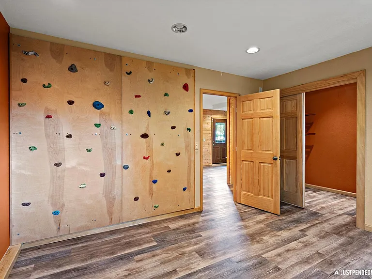 13020 Lupine Rd — Photo 35