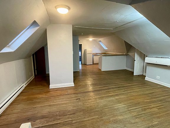 4th image of 730 Franklin Ave Unit A