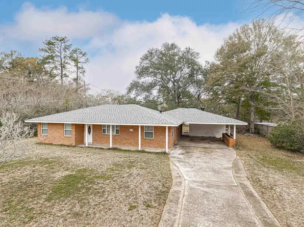 519 Albert Hart Dr, Baton Rouge, LA 70808