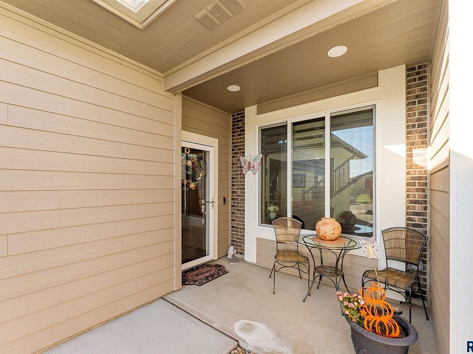 1605 S Meadowland Ave, Sioux Falls, SD 57106 Zillow