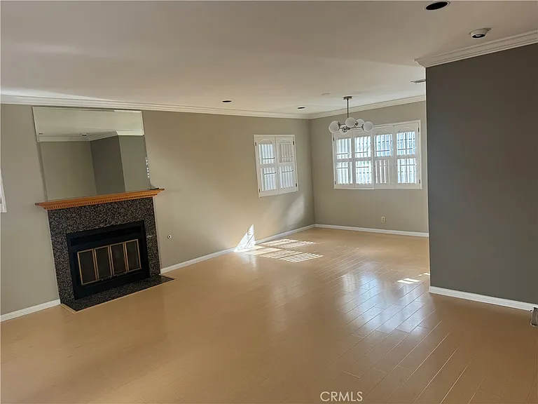 2931 Plaza Del Amo #83 — Photo 6