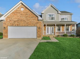 1218 Regent Dr, Mundelein, IL 60060