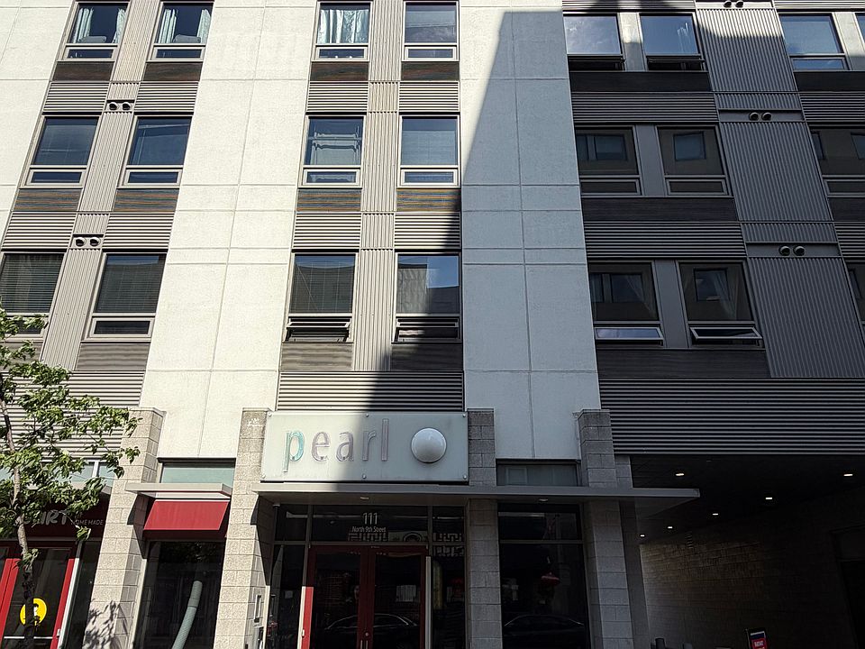 1st image of 815 Arch 37 St #519