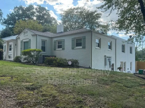 340 Hollis Rd, Charlotte, NC 28209