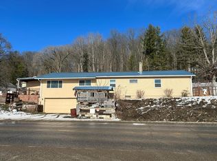 939 Watson Rd, Titusville, PA 16354