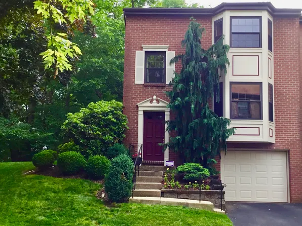 388 Nature Trail Ln, Murrysville, PA 15668