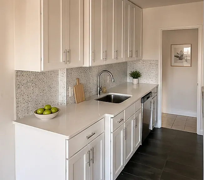 2978 Ocean Ave #18D — Photo 2