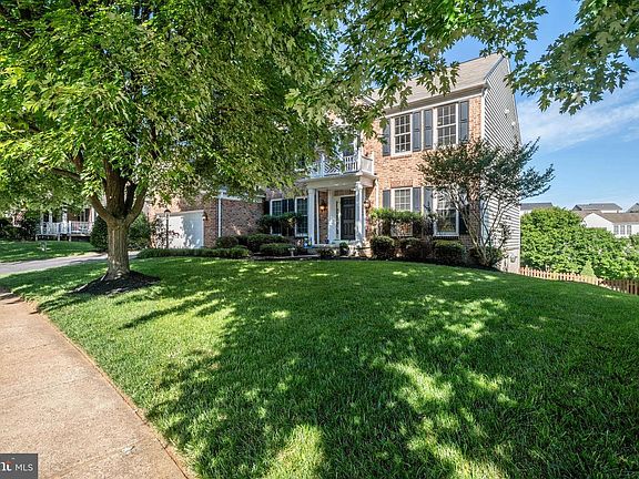 3rd image of 7544 Millpond Ct