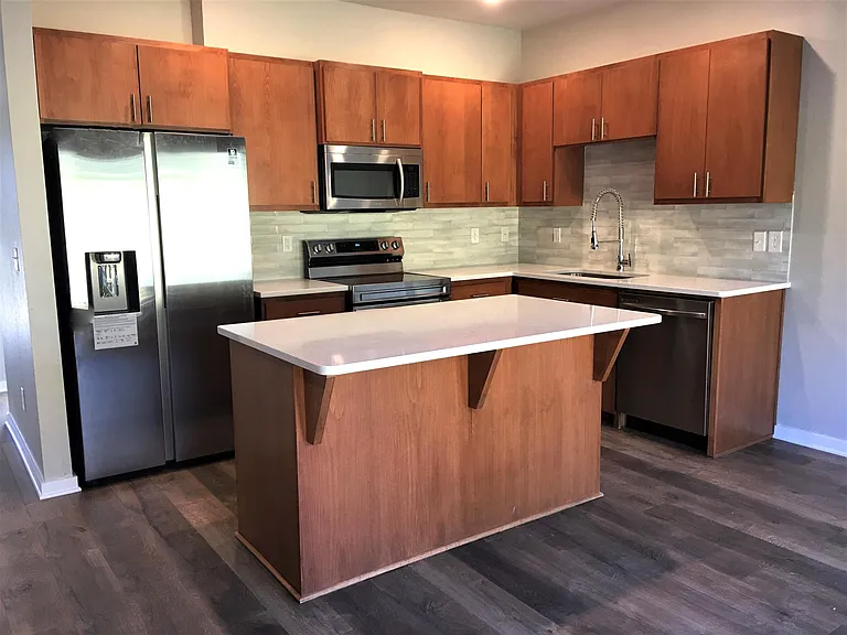 10612 Brothers Ln — Photo 3