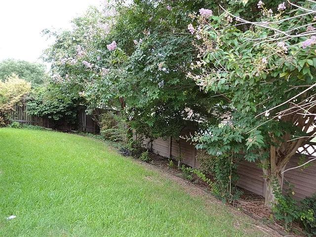 2116 Faldo Ln — Photo 15