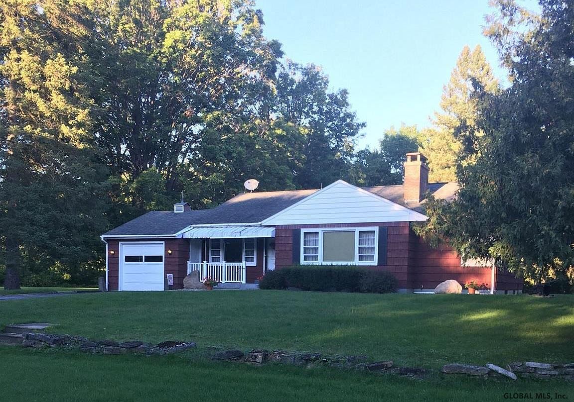 148 QUEENSBURY Avenue, Queensbury, NY 12804 Zillow