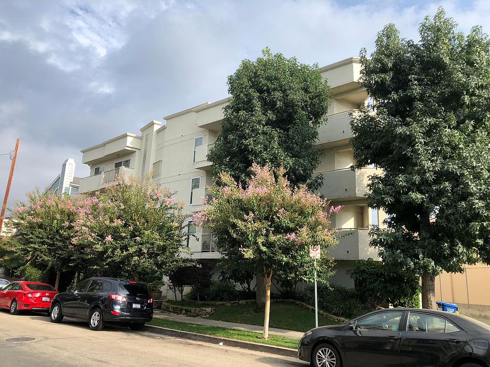 1st image of 4235 Arch Dr #102