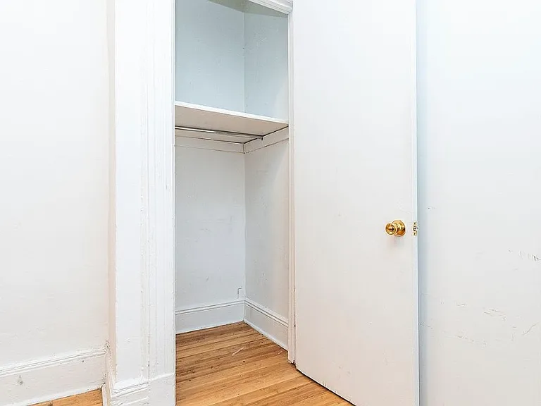 1359 Hancock St #1R — Photo 11