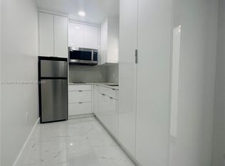 15624 SW 20th St #1, Miami, FL 33185