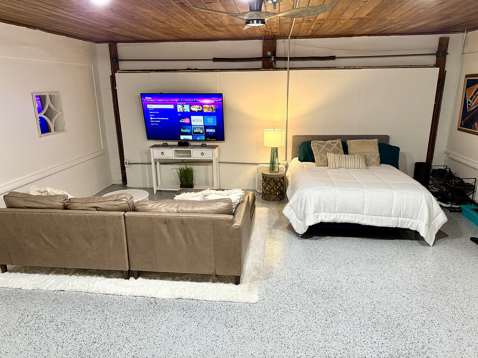 Satsuma Dr, Sarasota — Photo 3