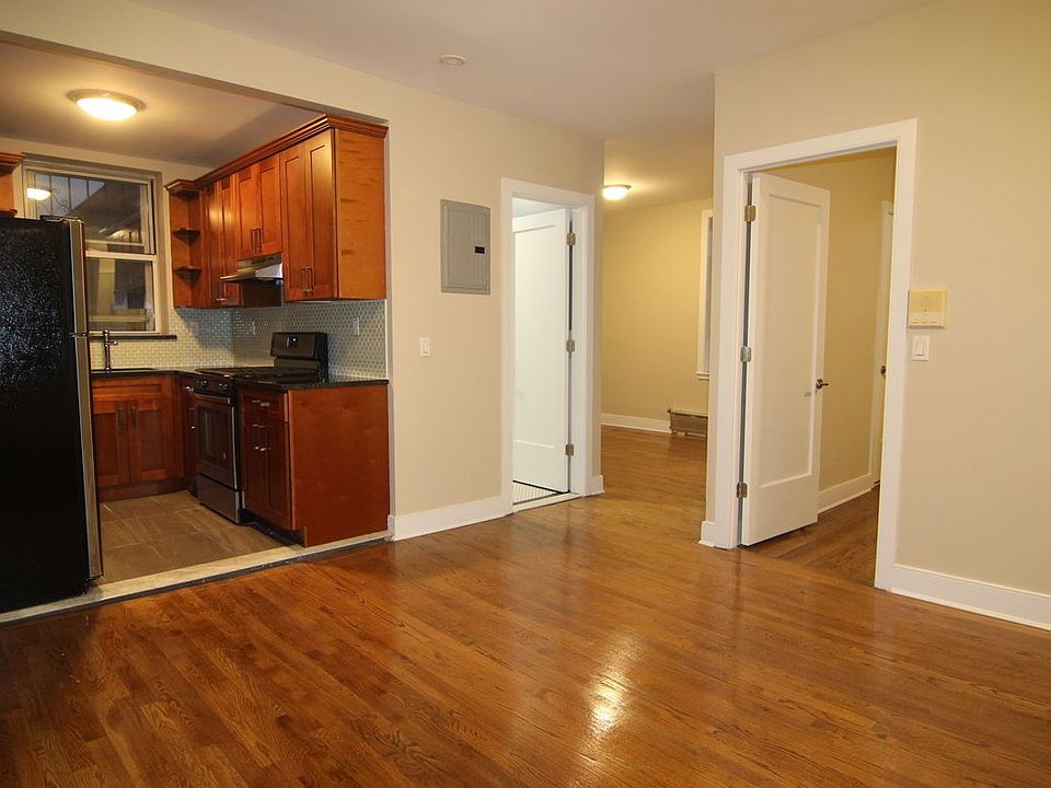 1st image of 4403 31st Ave APT 2R