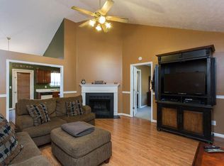 713 Stone Hedge Dr, Old Hickory, TN 37138