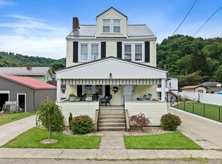 31 Lawson Ave, Triadelphia, WV 26059