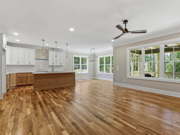 1849 Oakridge Duncan Rd, Fuquay Varina, NC 27526