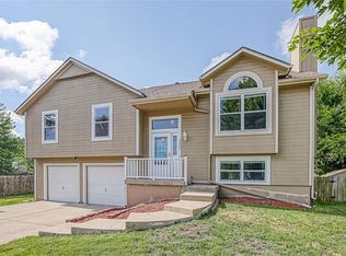 33061 W 88th Ter, De Soto, KS 66018