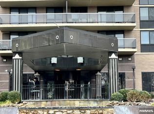 1512 Palisade Ave APT 10P, Fort Lee, NJ