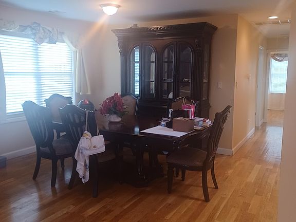 2nd image of 33 Central Ave Floor 2