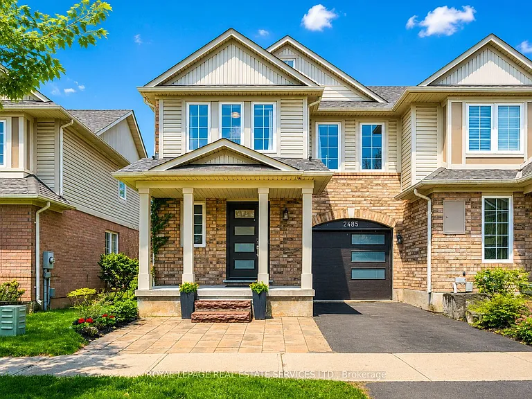 2485 Wooden Hill Cir — Photo 1
