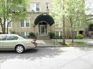 120-122 W 39th St #D1, Bayonne, NJ 07002