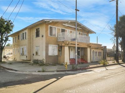 200 W Slauson Ave, Los Angeles, CA, 90003