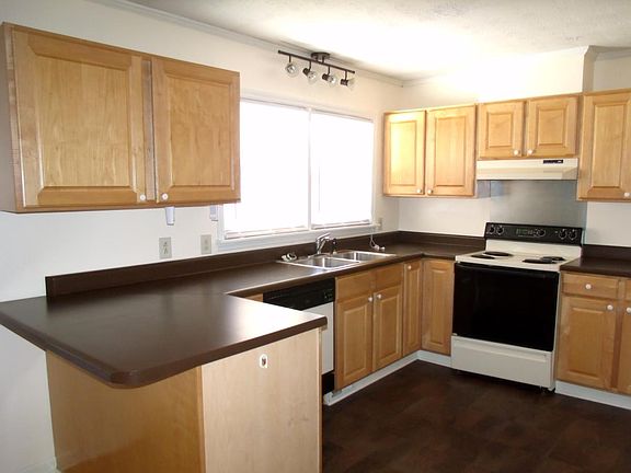 5th image of 3424 McChoen Dr