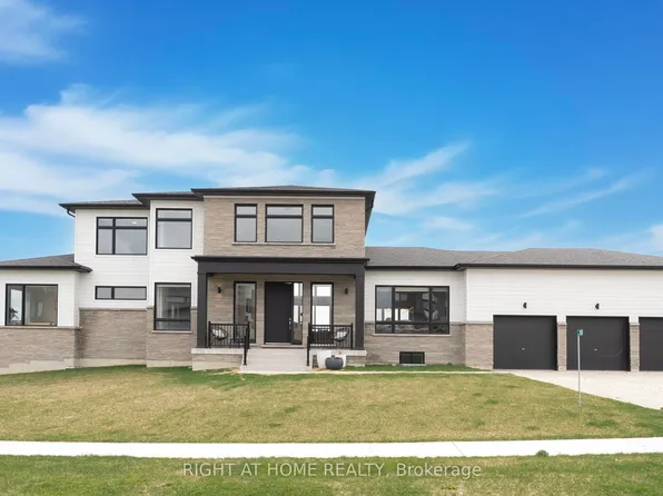 110 Sladden Ct, The Blue Mountains, ON N0H 2P0