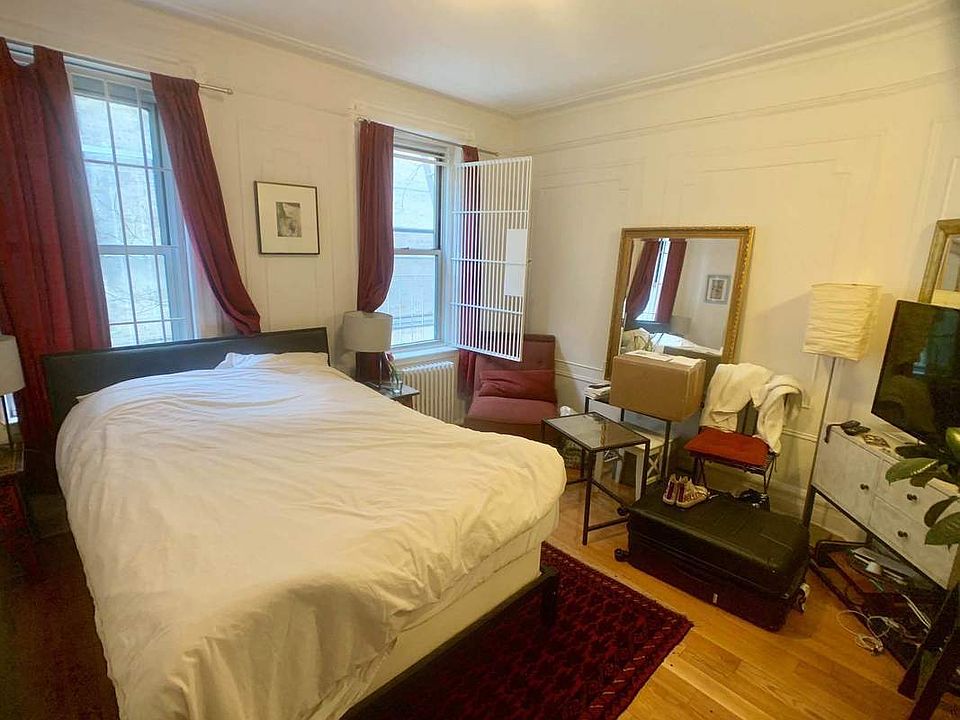 1st image of 630 E 14th St #19/20