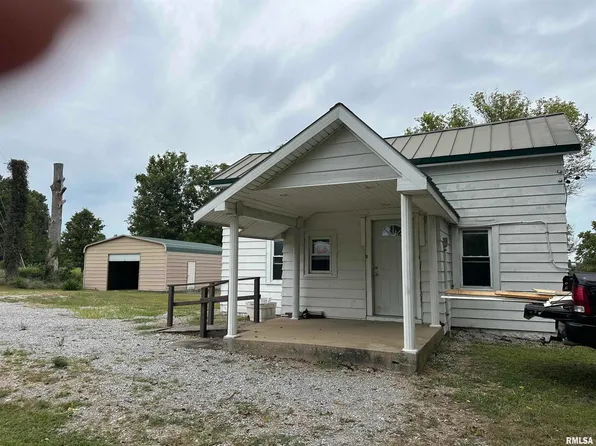 17095 Ross Briley Rd, Benton, IL 62812