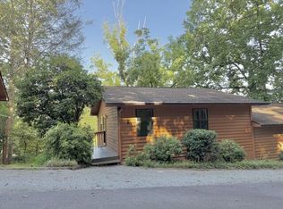 63 Golf Vista Dr, Franklin, NC 28734