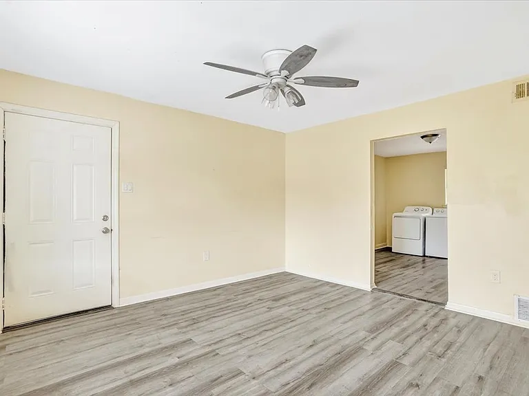 5340 Laroche Ave #4 — Photo 18
