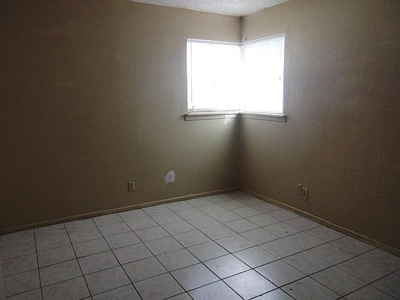 2nd image of 4314 Roosevelt Dr