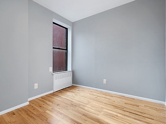 4th image of 216 E 118th St APT 6B