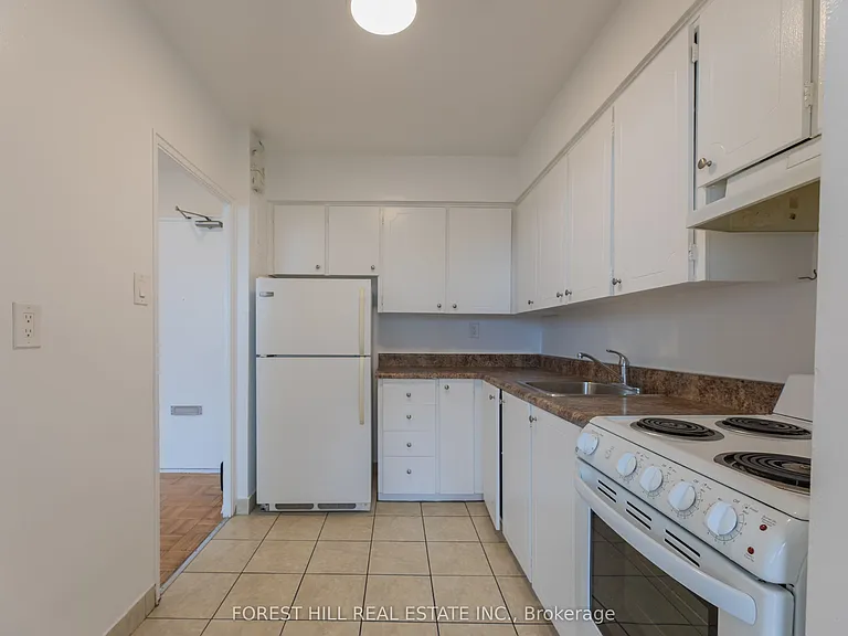 1130 Wilson Ave #306 — Photo 14