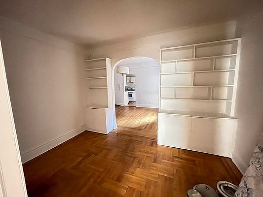 2nd image of 529 E 85th St #33C